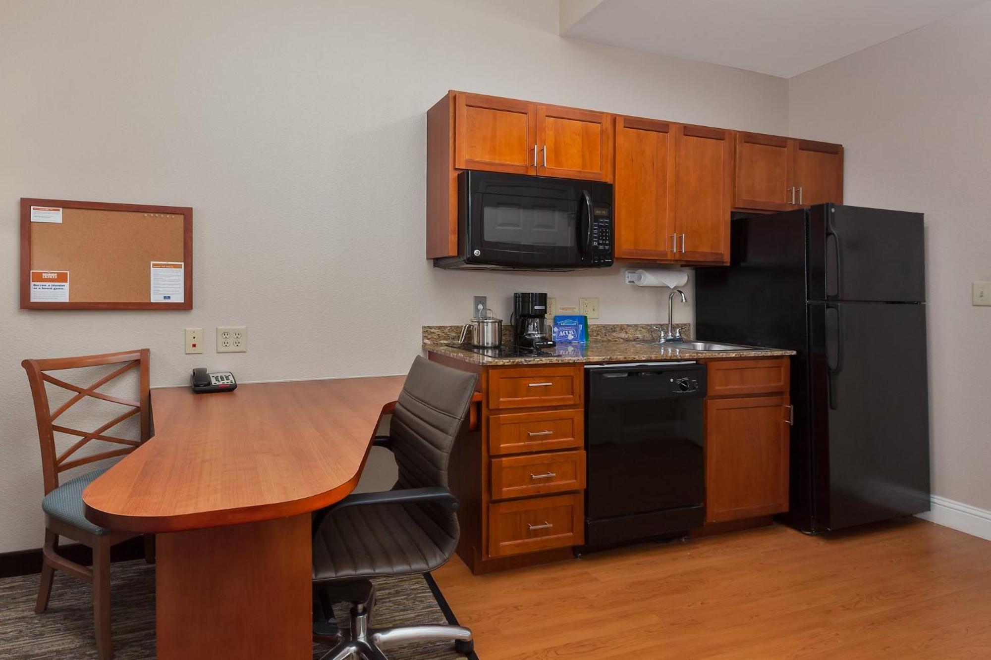 Candlewood Suites Decatur Medical Center By Ihg Exterior photo